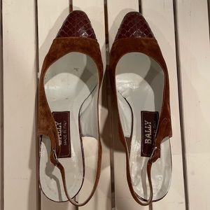 Bally suede and crocodile leather pump 7